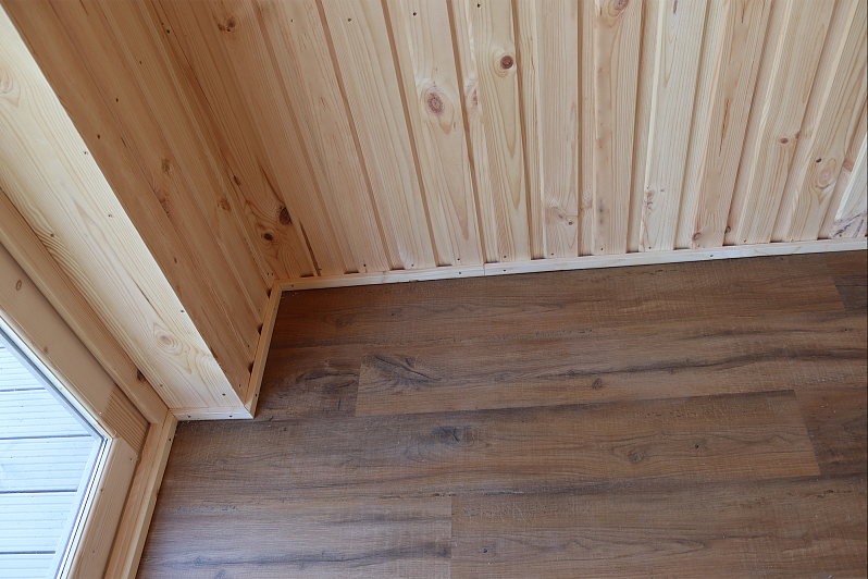 Domek letniskowy całoroczny STOK V1_A2, 4,1 x 5,3 m, 218 mm z izolacją Domek letniskowy całoroczny STOK V1_A2, 4,1 x 5,3 m, 218 mm z izolacją